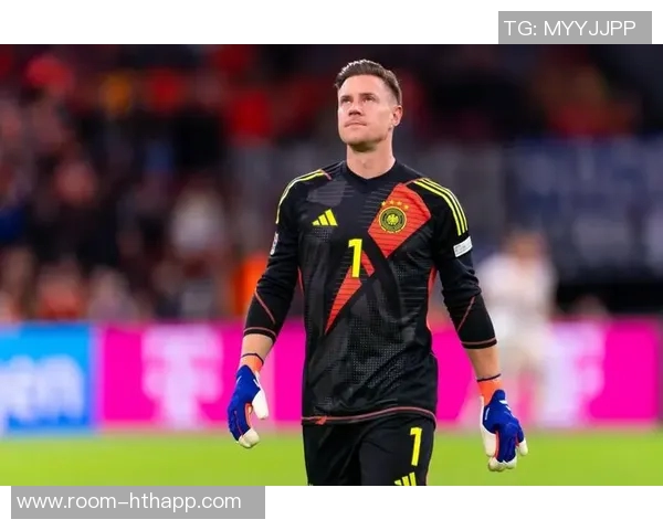 特尔施特根身披赫罗纳22号球衣期待对阵赫塔费的首场亮相